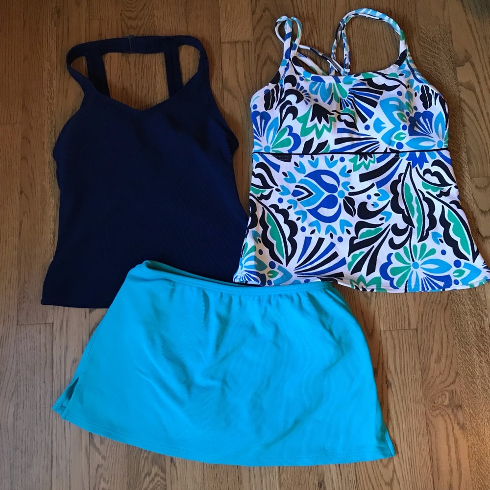 3 piece Land’s End skirted tankini in EUC size 4/6